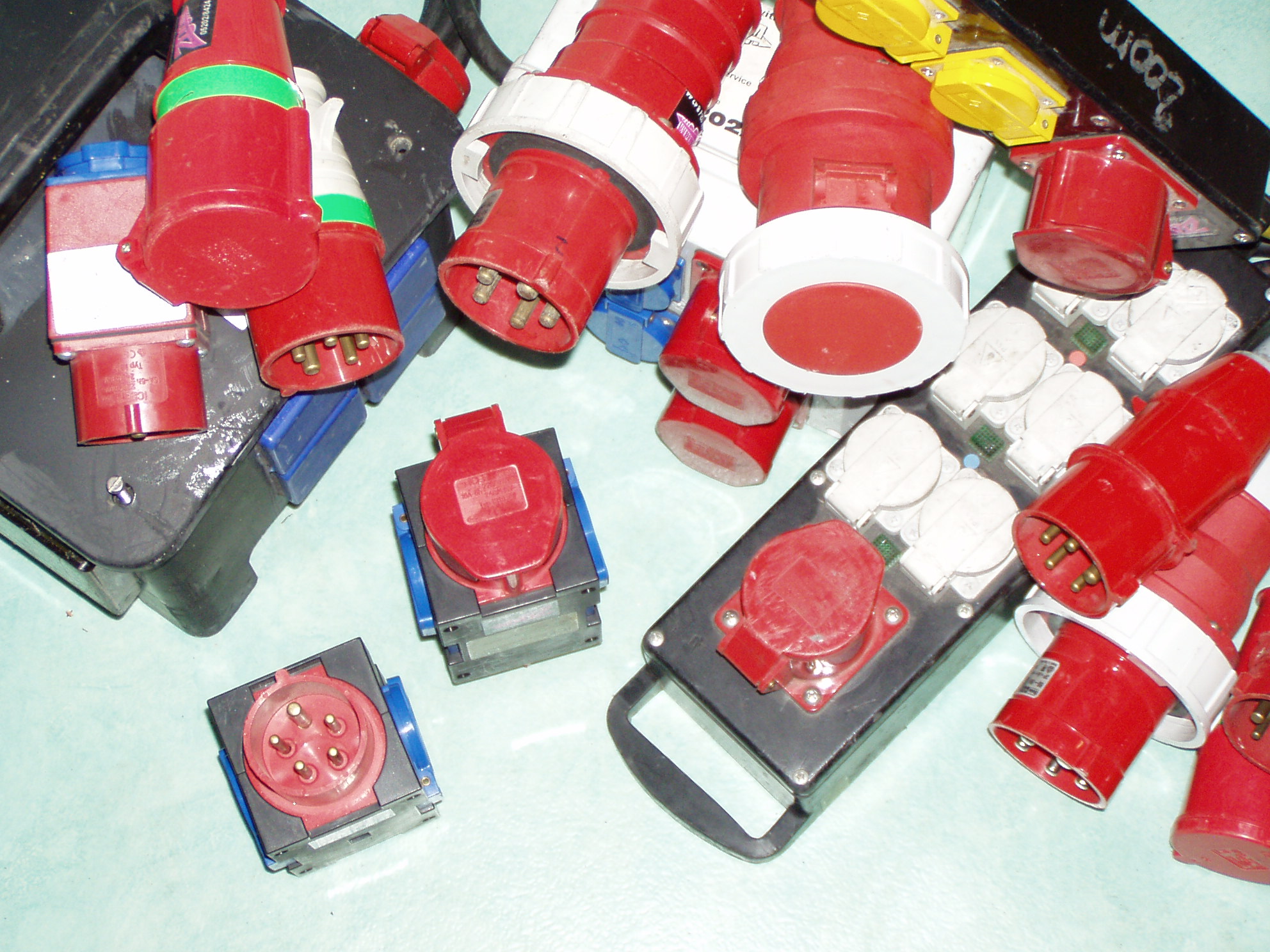 16A Kleinverteiler, verschiedene Ausführungen